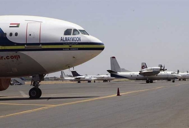 مطار في السودان