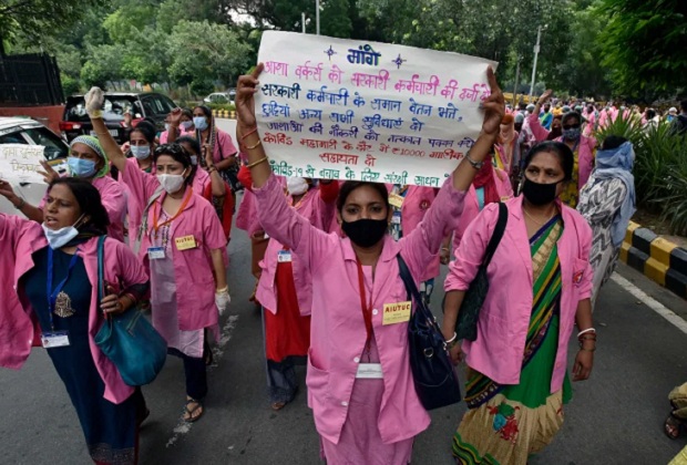احتجاج عمال الخدمة الصحية في الهند